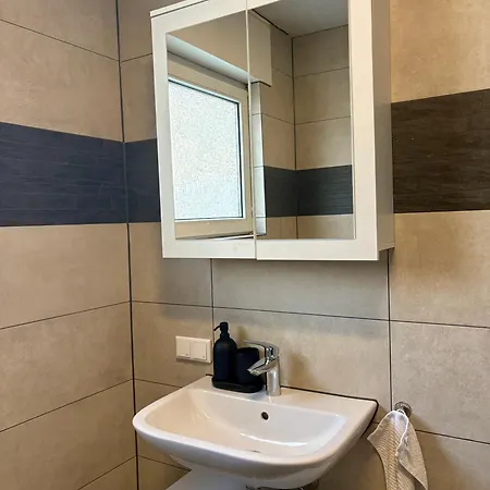 Siyen Two With 24h Check-in * Lampertheim